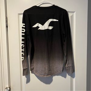 Men’s Hollister black and white long sleeved top size S